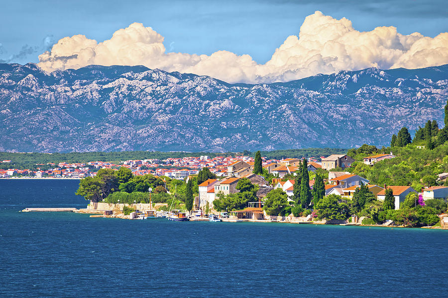 https://mdw-travel-data-us-east-1.s3.amazonaws.com/img/country/Croatia/Osljak-Island/img_01.jpg