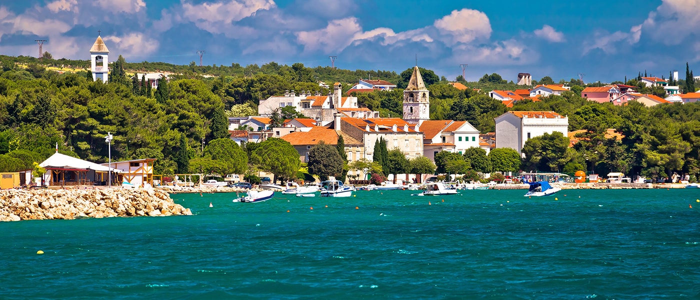 https://mdw-travel-data-us-east-1.s3.amazonaws.com/img/country/Croatia/Park-of-St-Jakov/img_03.jpg