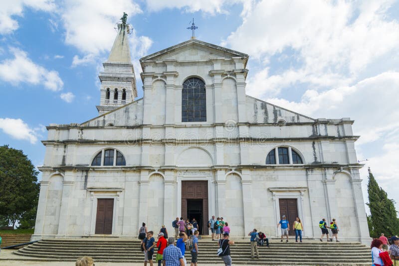 https://mdw-travel-data-us-east-1.s3.amazonaws.com/img/country/Croatia/Rapanij---St-Martin-Church/img_02.jpg