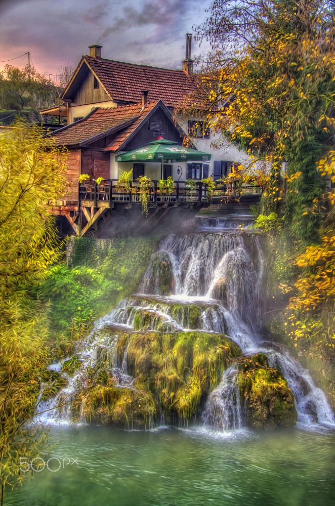 https://mdw-travel-data-us-east-1.s3.amazonaws.com/img/country/Croatia/Rastoke/img_03.jpg