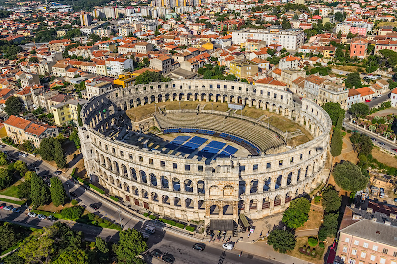 https://mdw-travel-data-us-east-1.s3.amazonaws.com/img/country/Croatia/Roman-Theatre/img_03.jpg