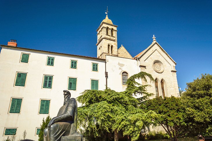 https://mdw-travel-data-us-east-1.s3.amazonaws.com/img/country/Croatia/St-Francis-Church/img_03.jpg