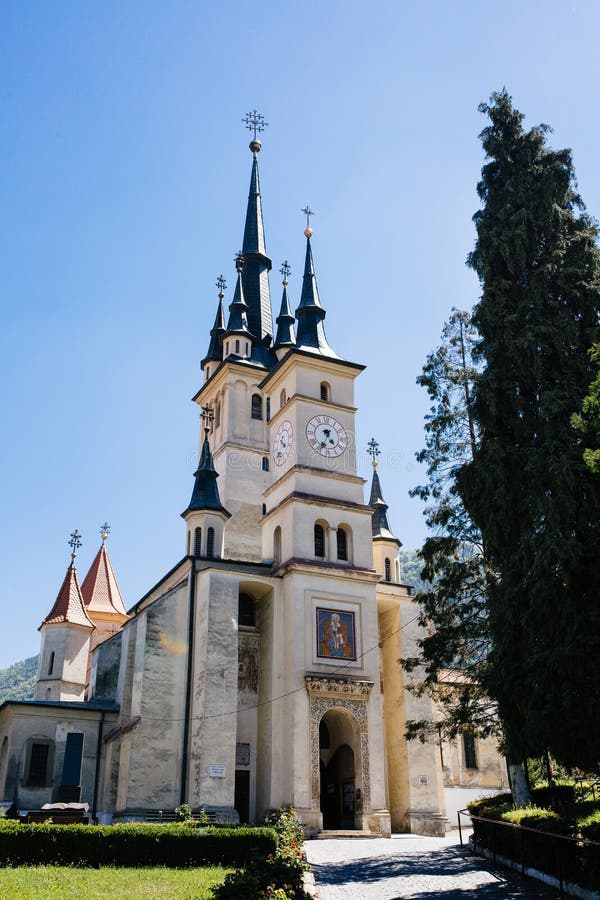 https://mdw-travel-data-us-east-1.s3.amazonaws.com/img/country/Croatia/St-Nicholas-Church/img_01.jpg