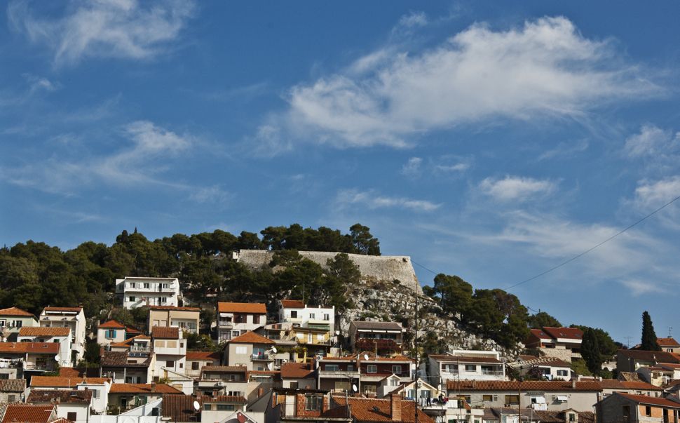 https://mdw-travel-data-us-east-1.s3.amazonaws.com/img/country/Croatia/Subicevac-Fortress/img_01.jpg
