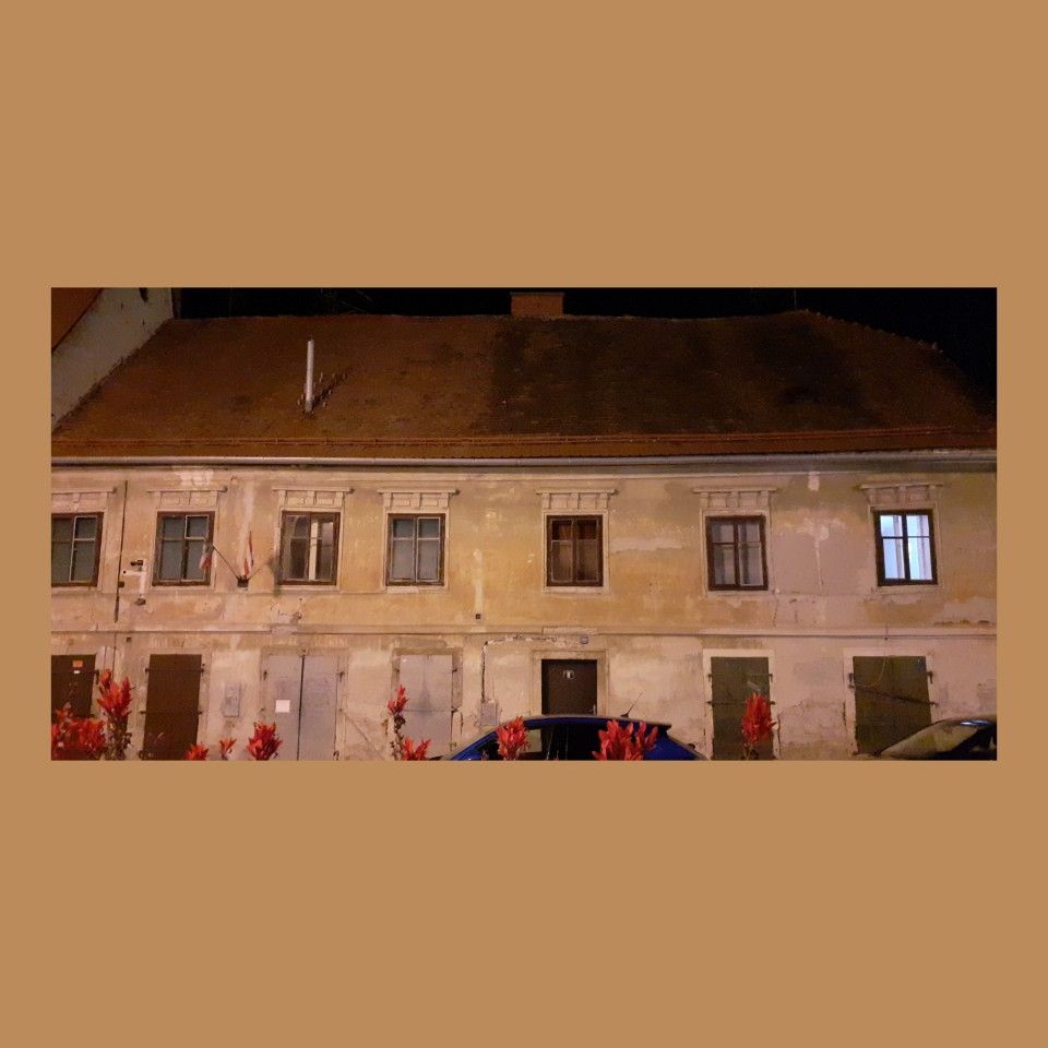 https://mdw-travel-data-us-east-1.s3.amazonaws.com/img/country/Croatia/Trg-Slobode--Freedom-Square-/img_01.jpg
