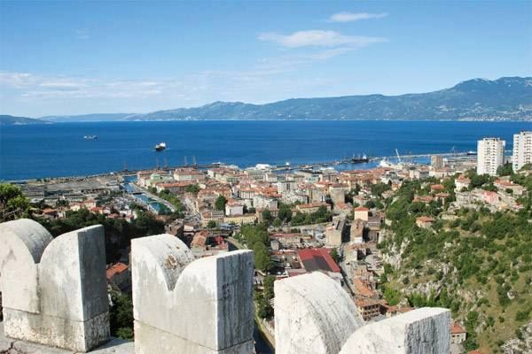 https://mdw-travel-data-us-east-1.s3.amazonaws.com/img/country/Croatia/Trsat-Park/img_01.jpg