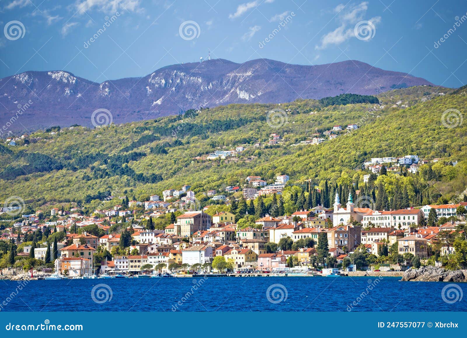 https://mdw-travel-data-us-east-1.s3.amazonaws.com/img/country/Croatia/Volosko/img_02.jpg