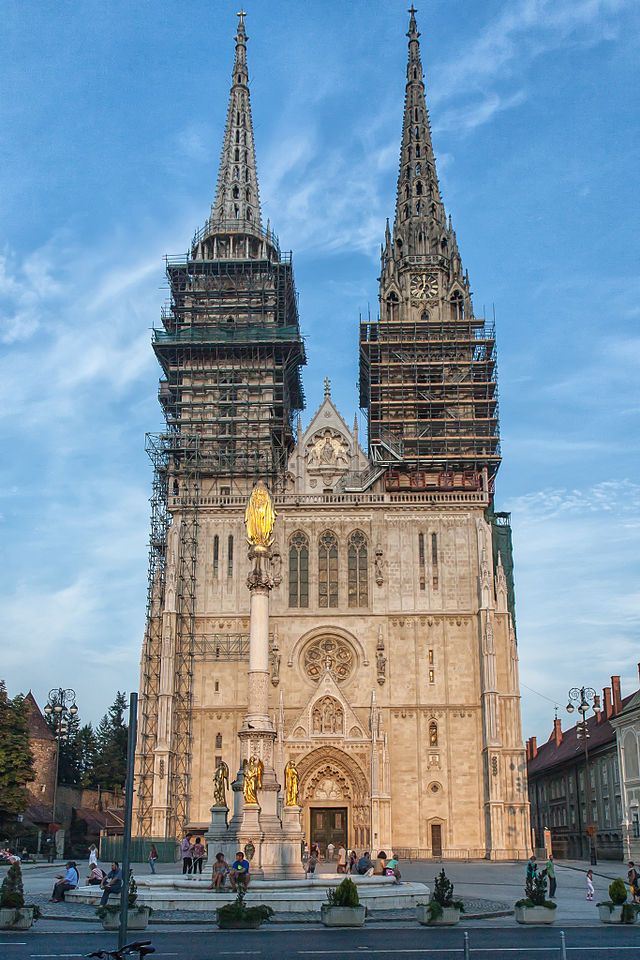 https://mdw-travel-data-us-east-1.s3.amazonaws.com/img/country/Croatia/Zagreb-Cathedral/img_05.jpg