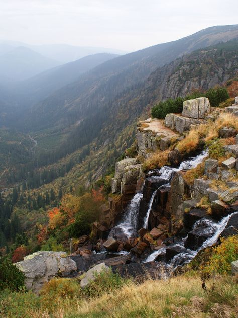 https://mdw-travel-data-us-east-1.s3.amazonaws.com/img/country/Czech-Republic/Borova-Lada-National-Park/img_01.jpg
