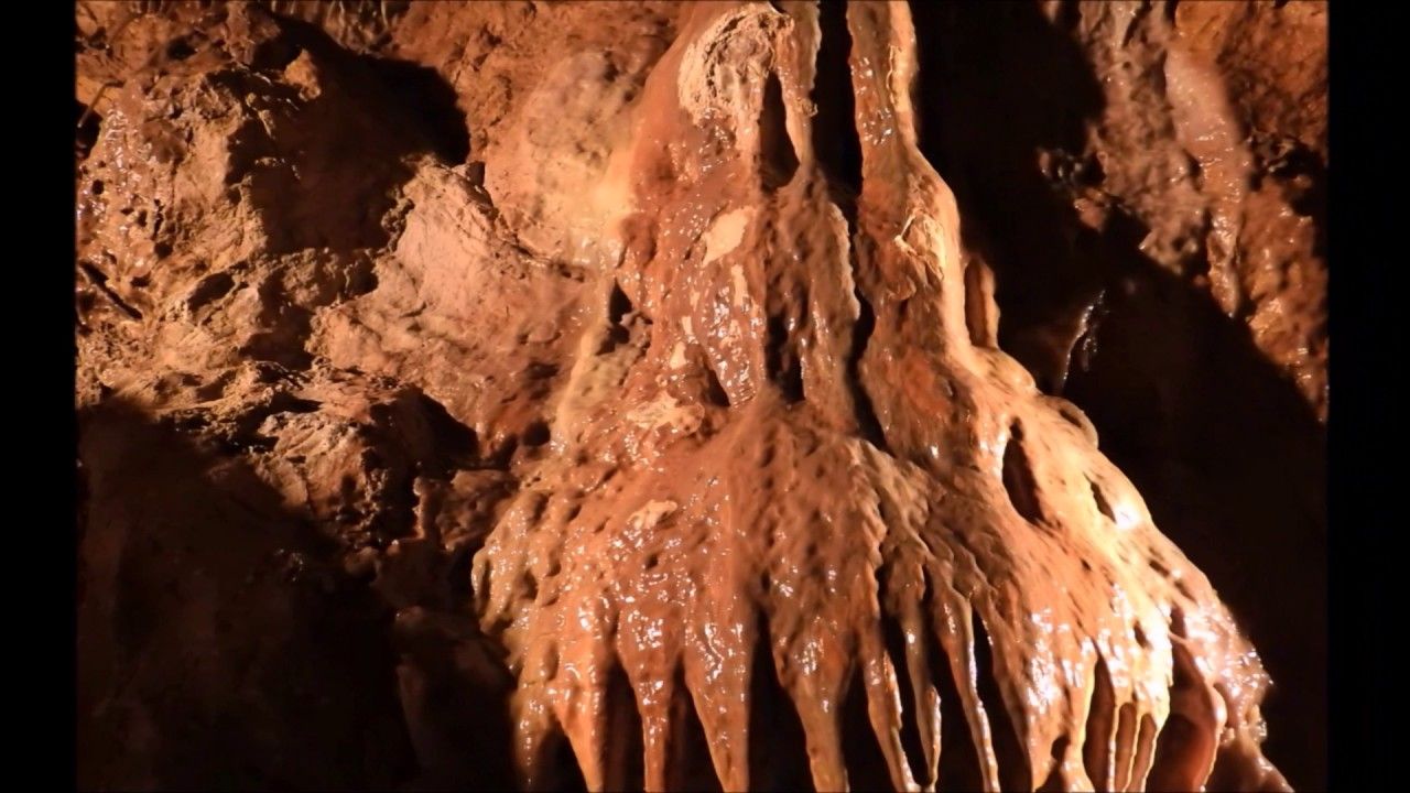 https://mdw-travel-data-us-east-1.s3.amazonaws.com/img/country/Czech-Republic/Bozkov-Dolomite-Caves/img_02.jpg