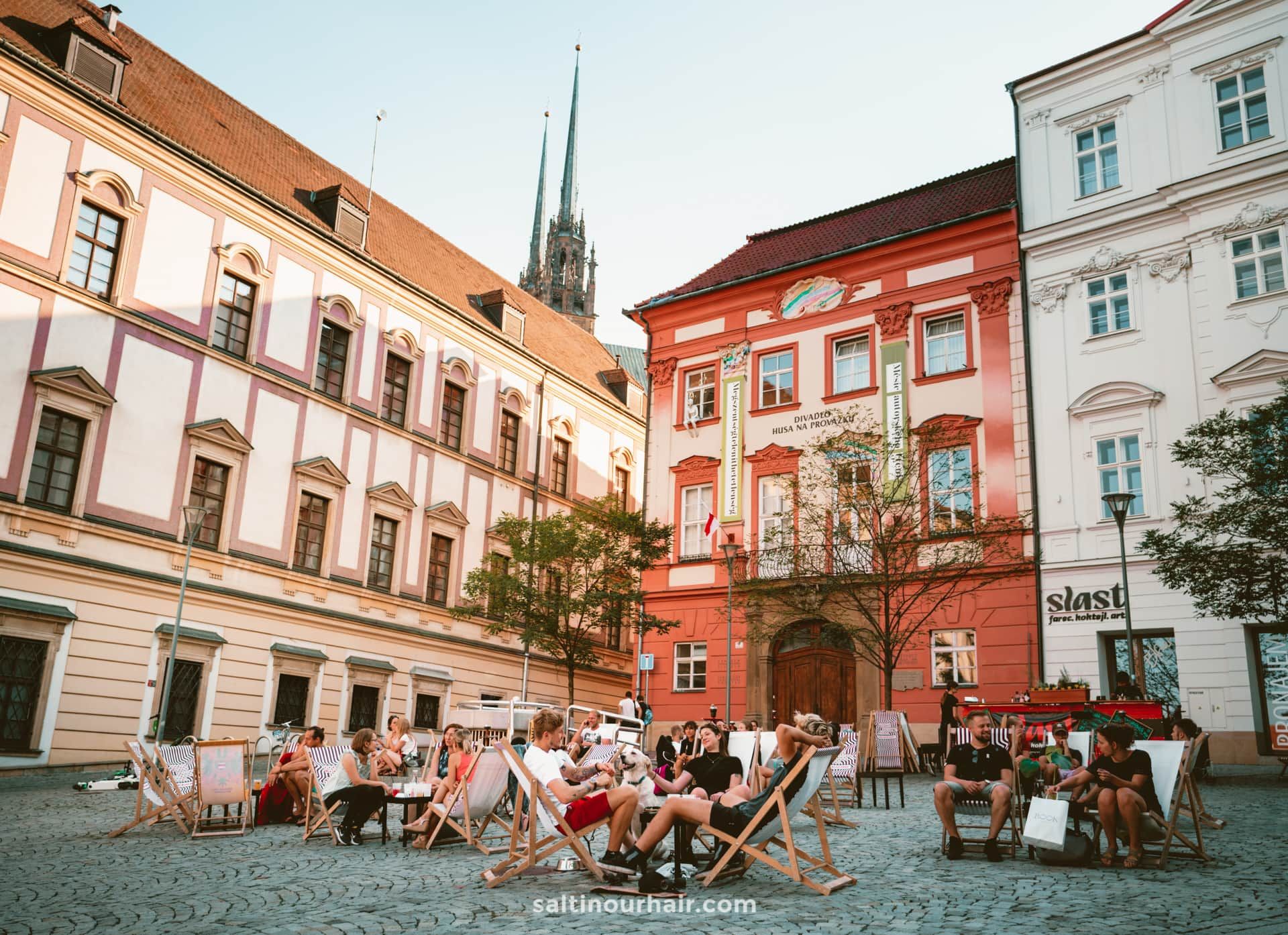 https://mdw-travel-data-us-east-1.s3.amazonaws.com/img/country/Czech-Republic/Brno-Underground/img_02.jpg