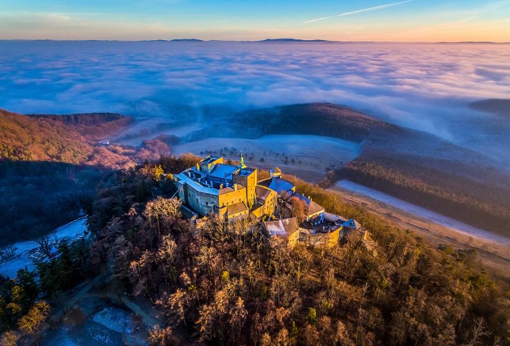 https://mdw-travel-data-us-east-1.s3.amazonaws.com/img/country/Czech-Republic/Buchlov-Castle/img_01.jpg