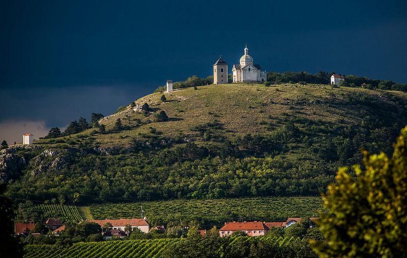 https://mdw-travel-data-us-east-1.s3.amazonaws.com/img/country/Czech-Republic/Chapel-of-St-Sebastian/img_01.jpg