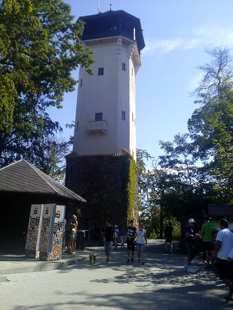 https://mdw-travel-data-us-east-1.s3.amazonaws.com/img/country/Czech-Republic/Diana-Tower/img_02.jpg