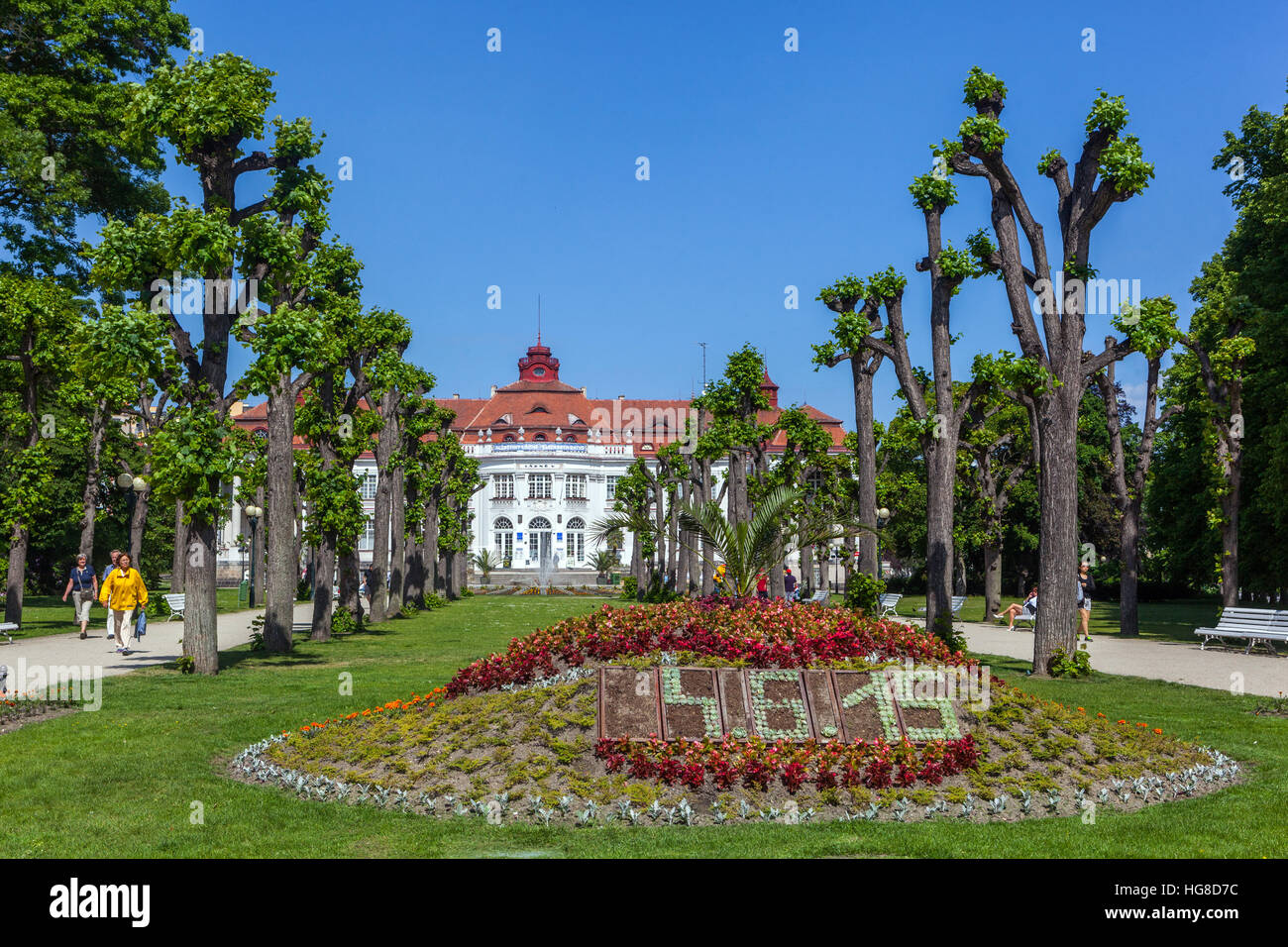 https://mdw-travel-data-us-east-1.s3.amazonaws.com/img/country/Czech-Republic/Elizabeth-Spa/img_03.jpg