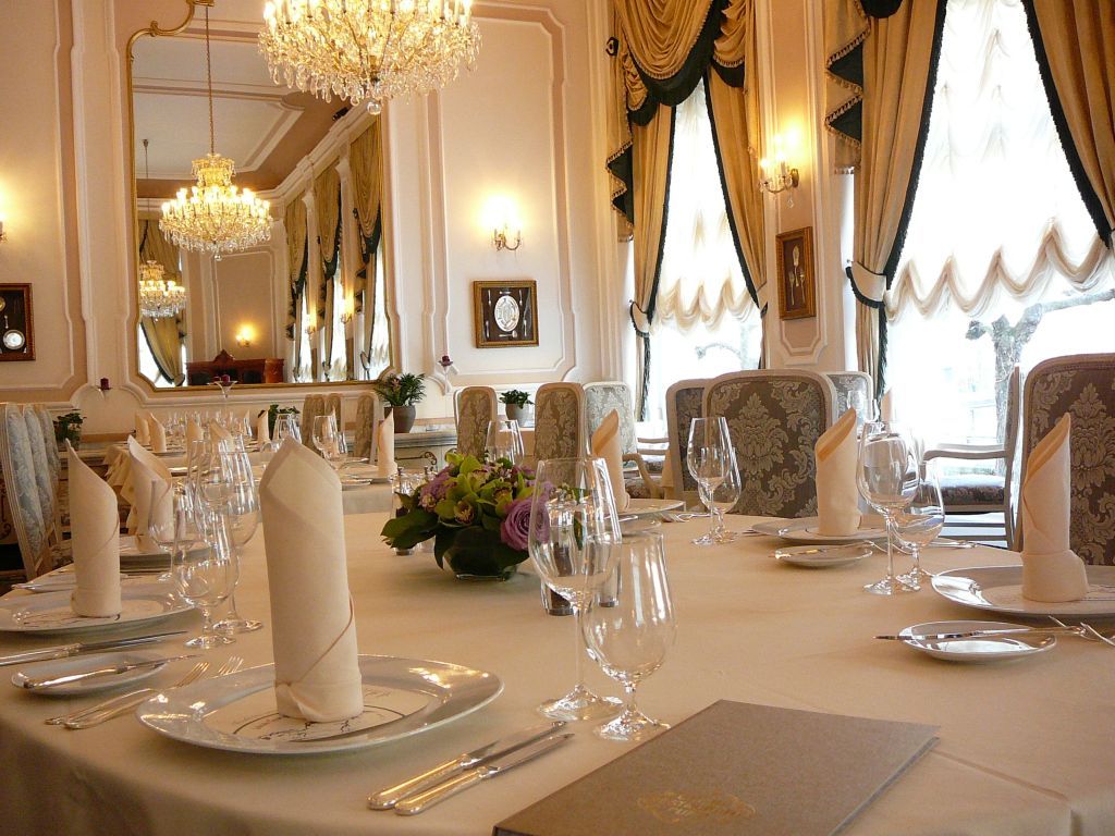 https://mdw-travel-data-us-east-1.s3.amazonaws.com/img/country/Czech-Republic/Grandhotel-Pupp/img_03.jpg