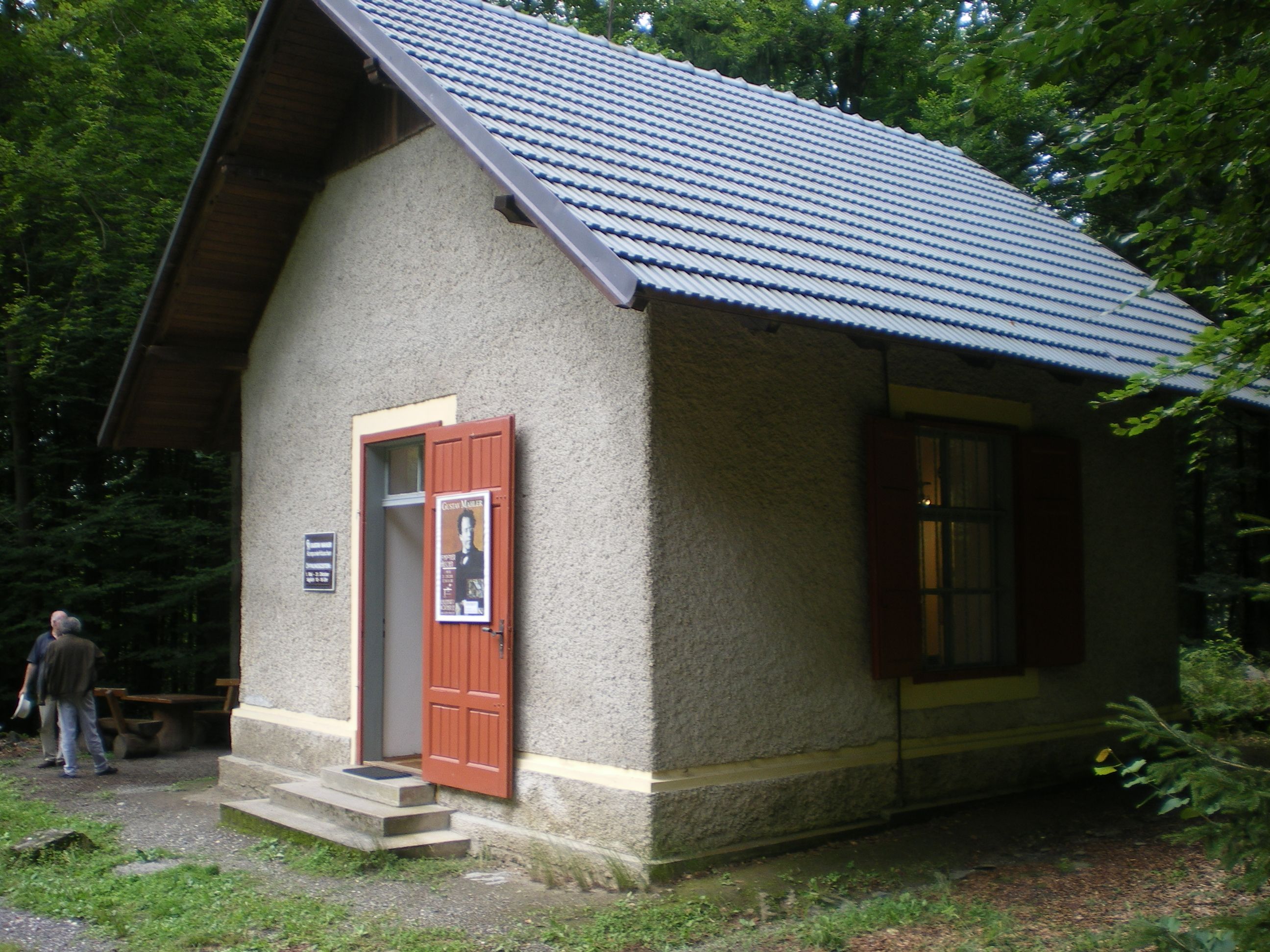 https://mdw-travel-data-us-east-1.s3.amazonaws.com/img/country/Czech-Republic/Gustav-Mahler-House/img_01.jpg