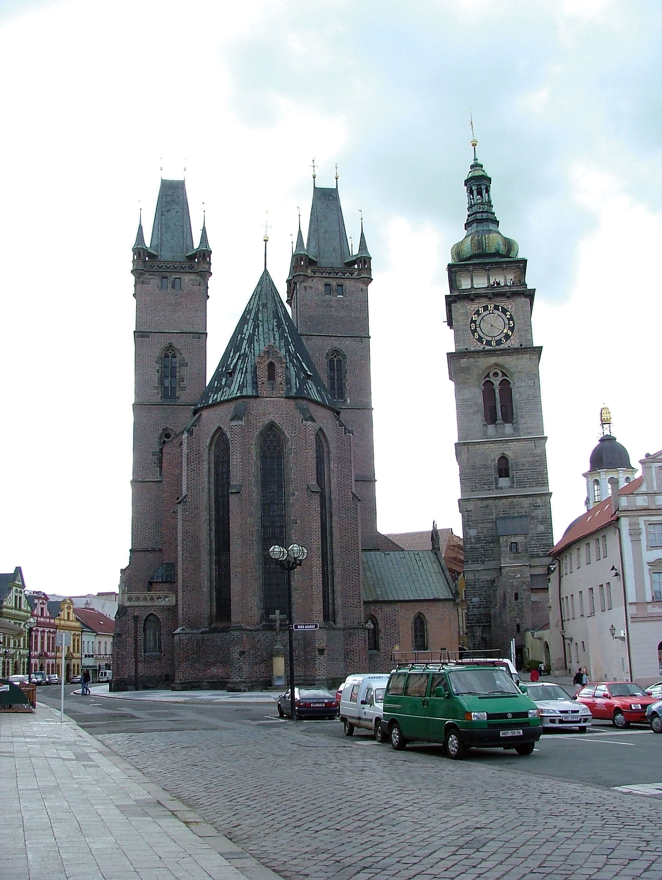 https://mdw-travel-data-us-east-1.s3.amazonaws.com/img/country/Czech-Republic/Hradec-Kralove-Historic-Center/img_01.jpg