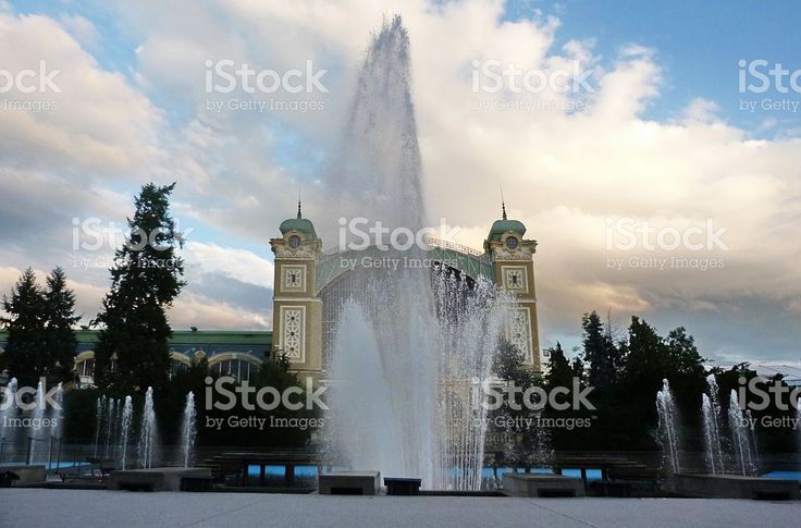 https://mdw-travel-data-us-east-1.s3.amazonaws.com/img/country/Czech-Republic/Jubilee-Fountain/img_02.jpg