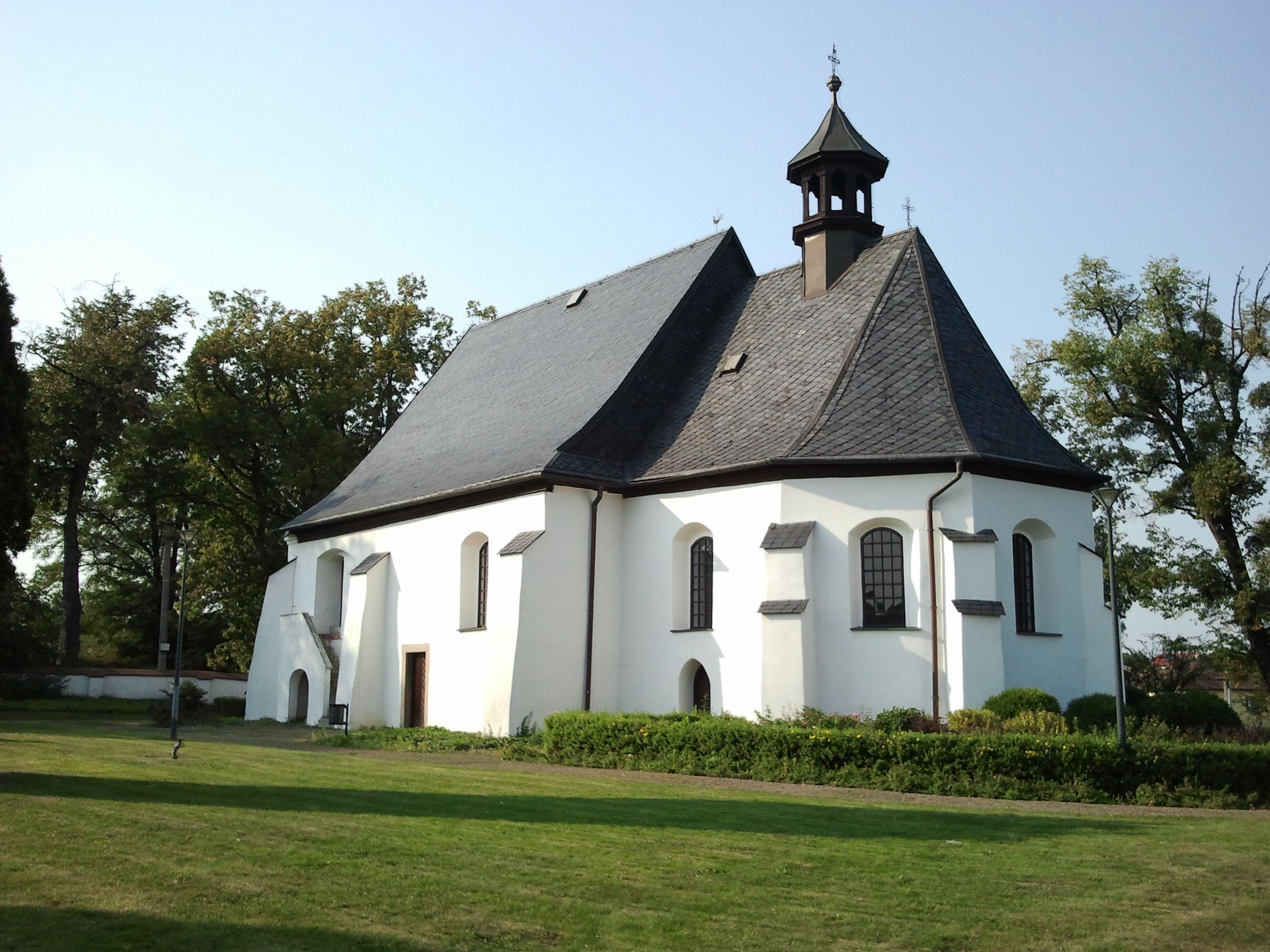 https://mdw-travel-data-us-east-1.s3.amazonaws.com/img/country/Czech-Republic/Klimkovice/img_00.jpg