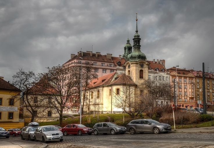 https://mdw-travel-data-us-east-1.s3.amazonaws.com/img/country/Czech-Republic/Kostel-svateho-Vaclava/img_02.jpg