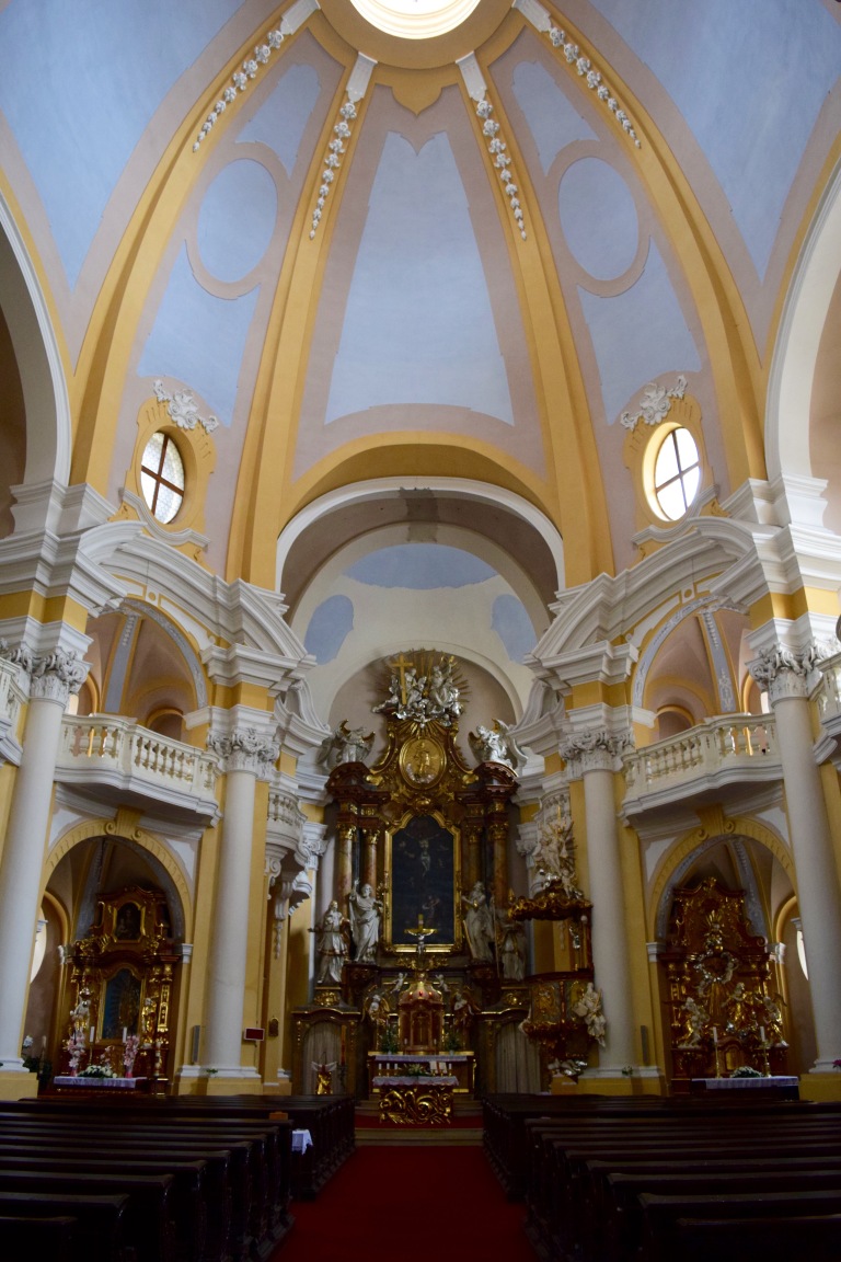 https://mdw-travel-data-us-east-1.s3.amazonaws.com/img/country/Czech-Republic/Maria-Magdalena-Chapel/img_03.jpg