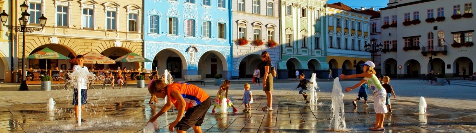https://mdw-travel-data-us-east-1.s3.amazonaws.com/img/country/Czech-Republic/Mestske-pamatkove-rezervace/img_02.jpg