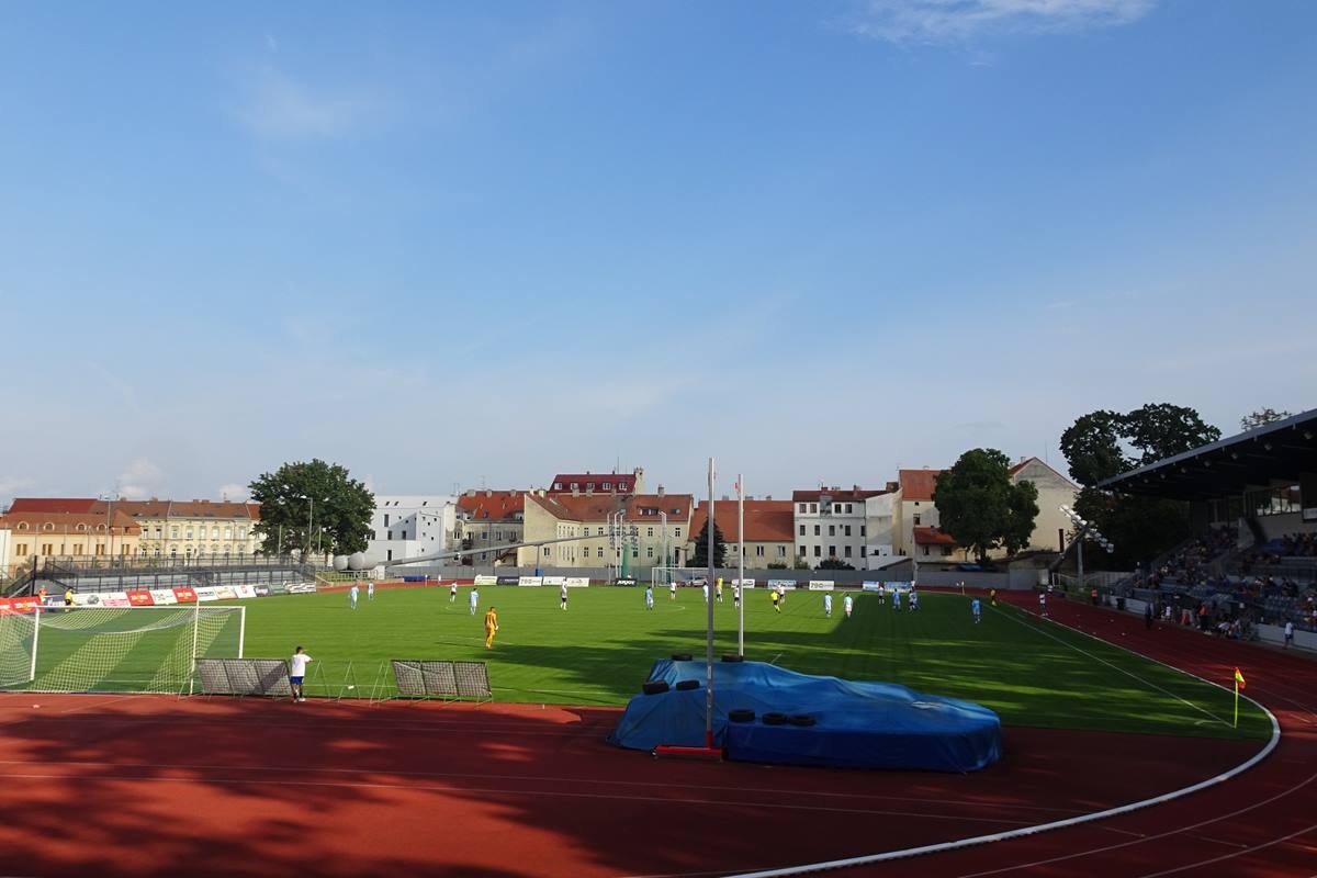https://mdw-travel-data-us-east-1.s3.amazonaws.com/img/country/Czech-Republic/Mestsky-stadion--City-Stadium-/img_00.jpg