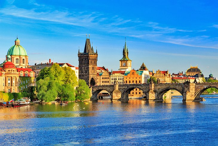 https://mdw-travel-data-us-east-1.s3.amazonaws.com/img/country/Czech-Republic/Michaels-Gate/img_01.jpg