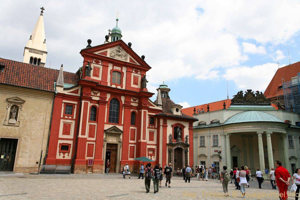 https://mdw-travel-data-us-east-1.s3.amazonaws.com/img/country/Czech-Republic/Monasteries-Monuments-Convent-Of-Saint-Claire/img_03.jpg