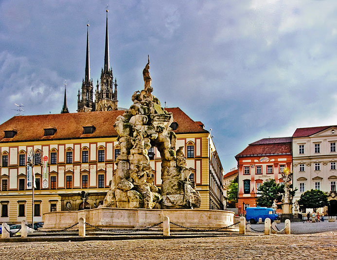 https://mdw-travel-data-us-east-1.s3.amazonaws.com/img/country/Czech-Republic/Moravian-Museum/img_03.jpg