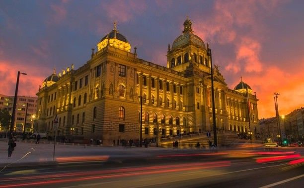 https://mdw-travel-data-us-east-1.s3.amazonaws.com/img/country/Czech-Republic/Olomouc-Museum-of-Natural-History/img_03.jpg