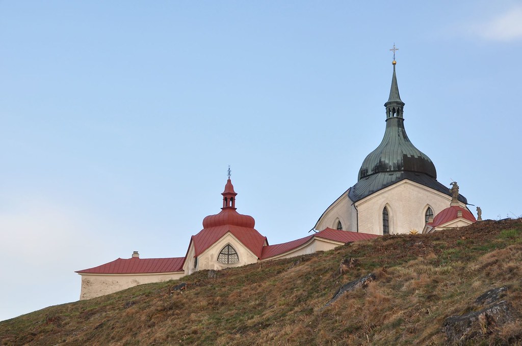 https://mdw-travel-data-us-east-1.s3.amazonaws.com/img/country/Czech-Republic/Pilgrimage-Church-of-St-John-of-Nepomuk-at-Zelena-hora/img_02.jpg