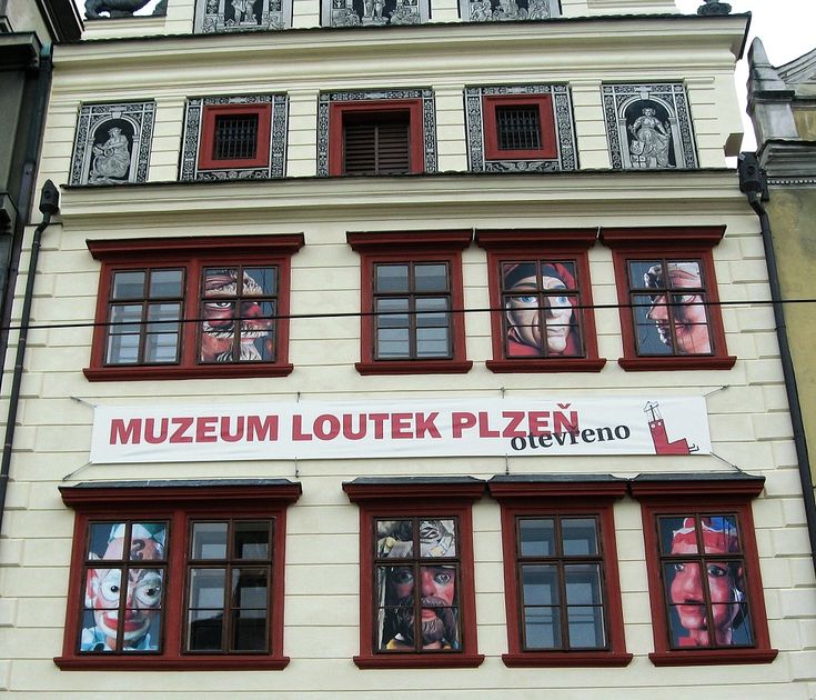 https://mdw-travel-data-us-east-1.s3.amazonaws.com/img/country/Czech-Republic/Puppet-Museum/img_03.jpg