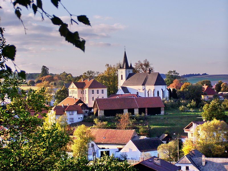 https://mdw-travel-data-us-east-1.s3.amazonaws.com/img/country/Czech-Republic/St-Jacob-in-Jezova/img_02.jpg