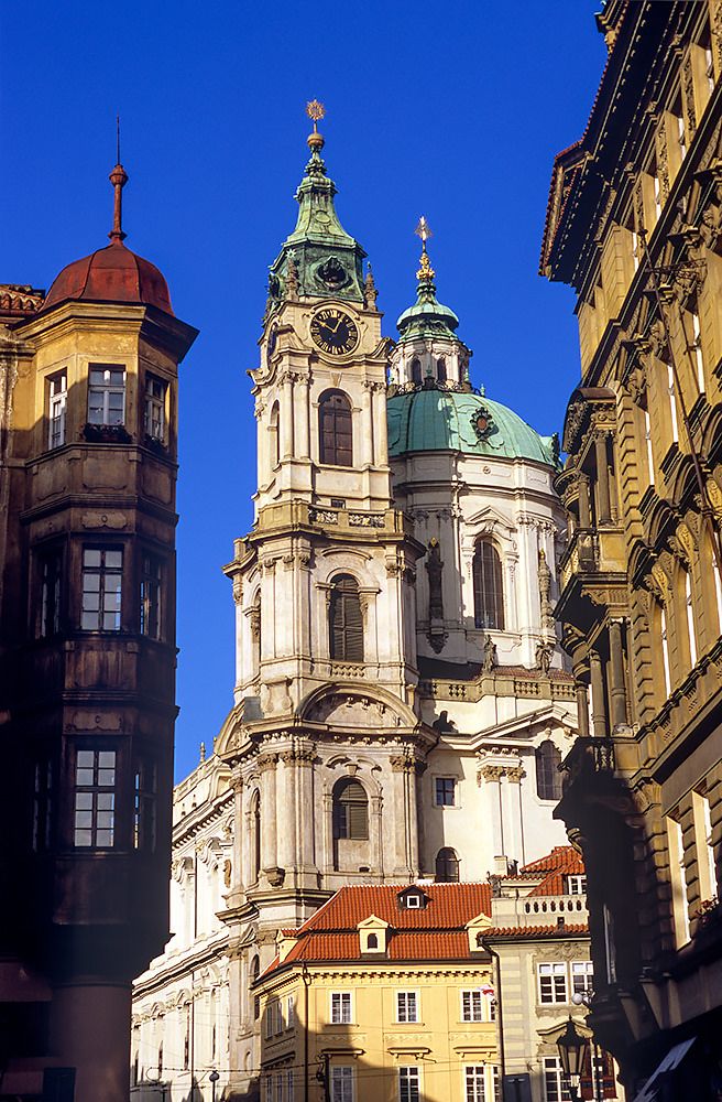 https://mdw-travel-data-us-east-1.s3.amazonaws.com/img/country/Czech-Republic/St-Nicholas-Cathedral/img_03.jpg