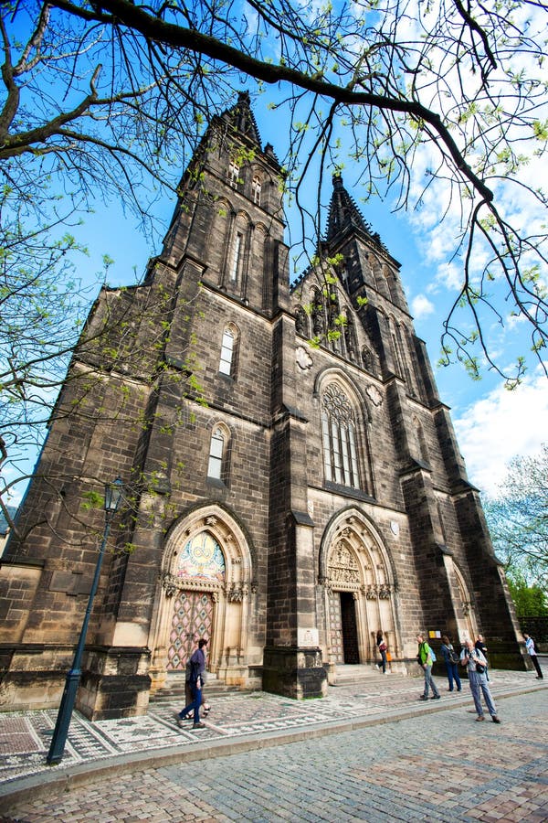 https://mdw-travel-data-us-east-1.s3.amazonaws.com/img/country/Czech-Republic/St-Peter-and-Paul-Cathedral/img_03.jpg