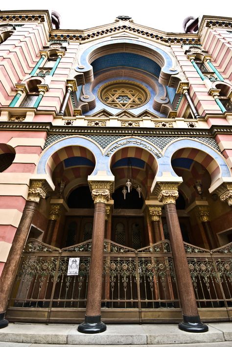https://mdw-travel-data-us-east-1.s3.amazonaws.com/img/country/Czech-Republic/Synagogue-Litomysl/img_00.jpg