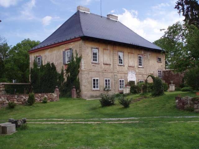 https://mdw-travel-data-us-east-1.s3.amazonaws.com/img/country/Czech-Republic/Velke-Popovice-Brewery/img_02.jpg