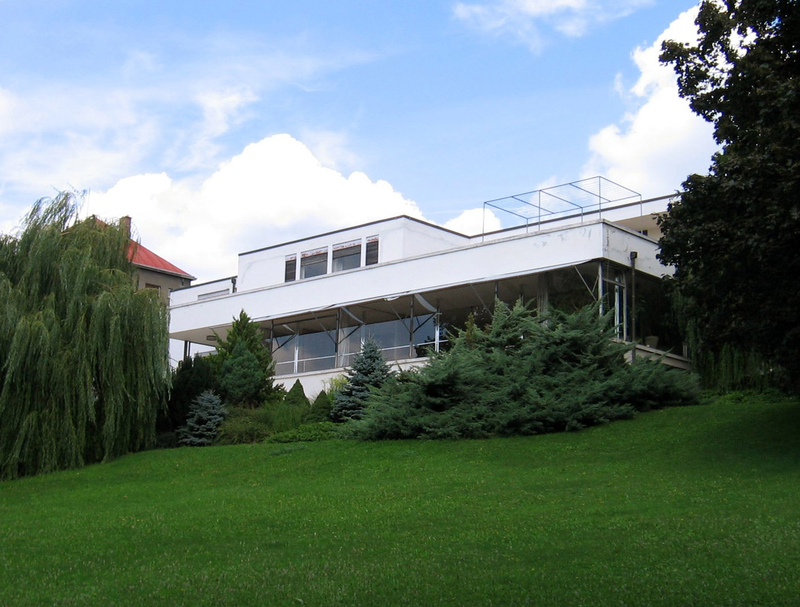 https://mdw-travel-data-us-east-1.s3.amazonaws.com/img/country/Czech-Republic/Villa-Tugendhat/img_01.jpg