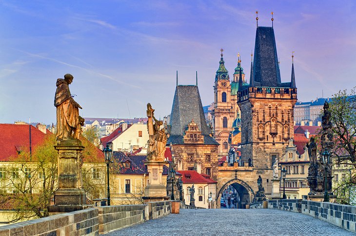 https://mdw-travel-data-us-east-1.s3.amazonaws.com/img/country/Czech-Republic/Vino-Kalab-Prinz/img_00.jpg