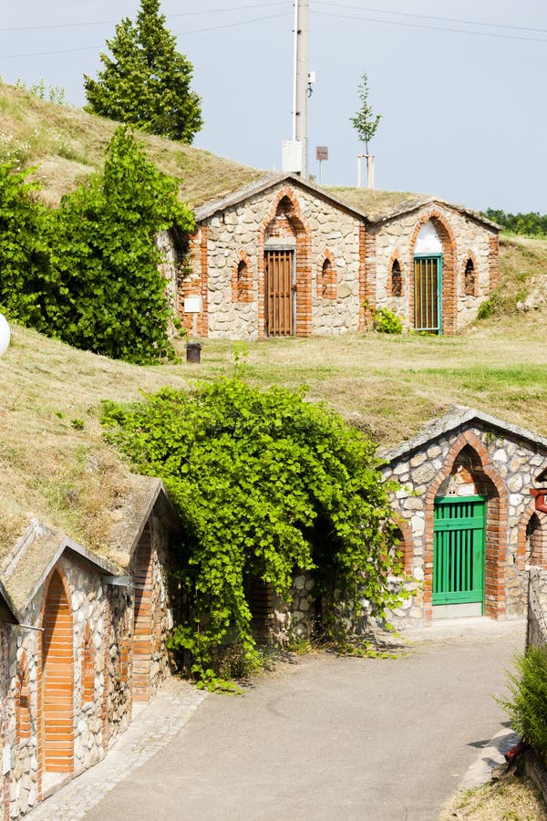 https://mdw-travel-data-us-east-1.s3.amazonaws.com/img/country/Czech-Republic/Vrbice-Wine-Cellars/img_01.jpg