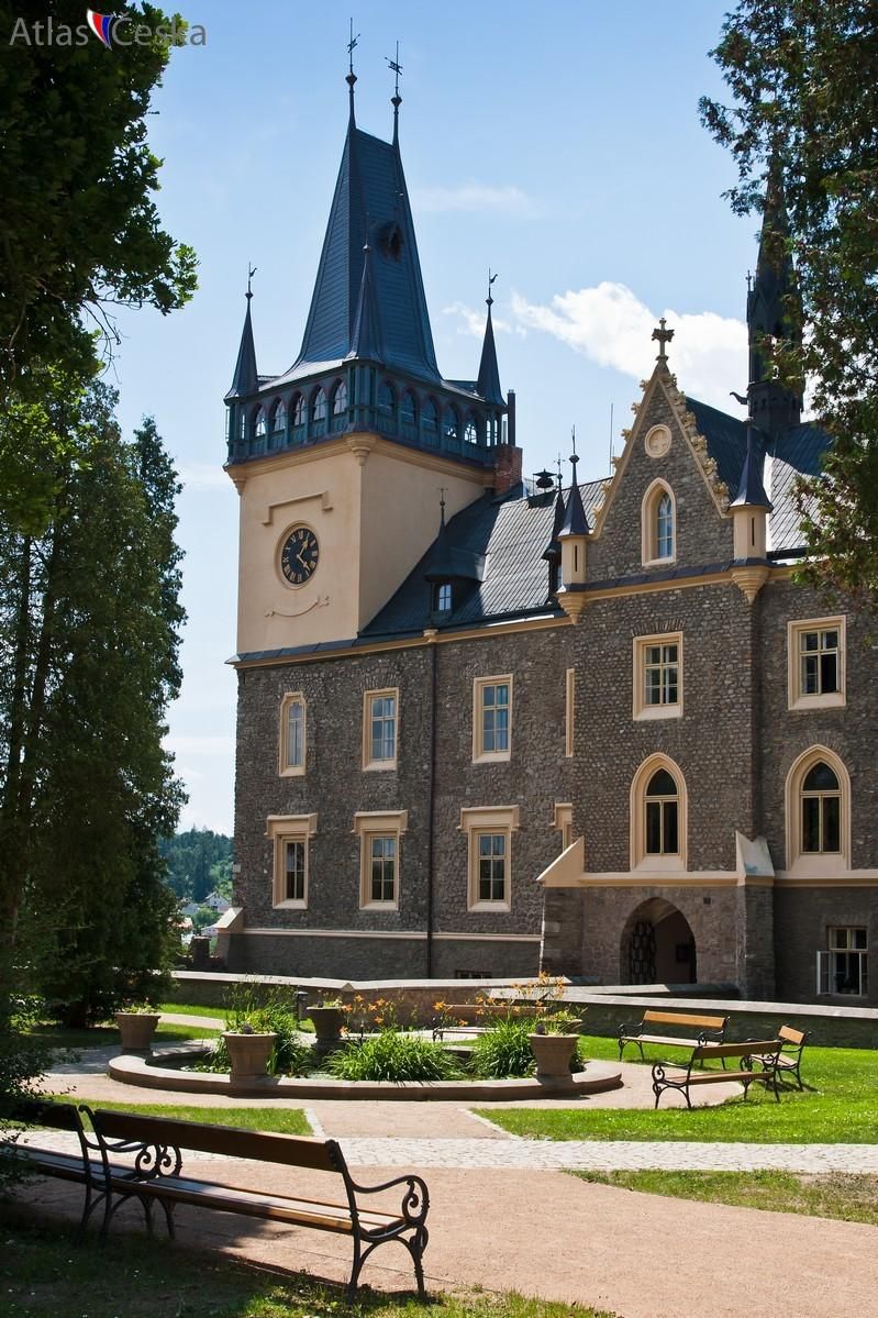 https://mdw-travel-data-us-east-1.s3.amazonaws.com/img/country/Czech-Republic/Zdar-nad-Sazavou/img_03.jpg