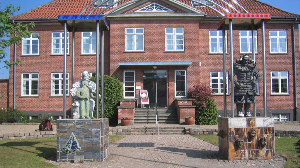 https://mdw-travel-data-us-east-1.s3.amazonaws.com/img/country/Denmark/Aabenraa-Museum/img_00.jpg