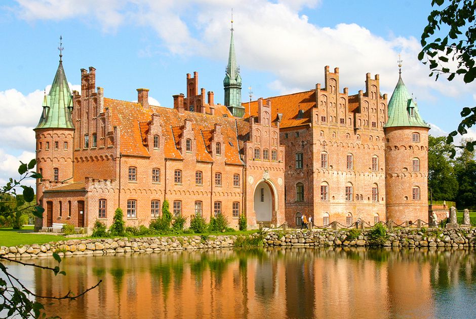 https://mdw-travel-data-us-east-1.s3.amazonaws.com/img/country/Denmark/Bornehaven-Dragen/img_02.jpg