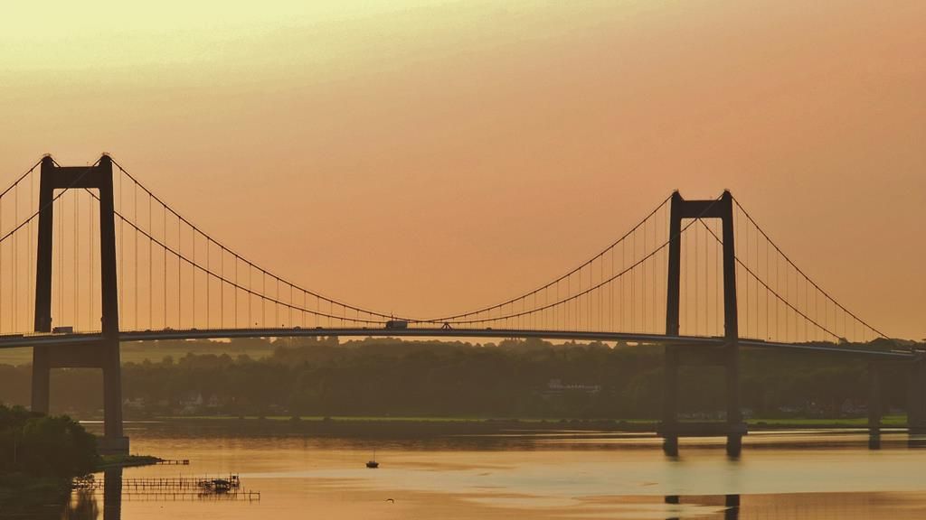 https://mdw-travel-data-us-east-1.s3.amazonaws.com/img/country/Denmark/Bridge-Walking-Lillebaelt/img_01.jpg
