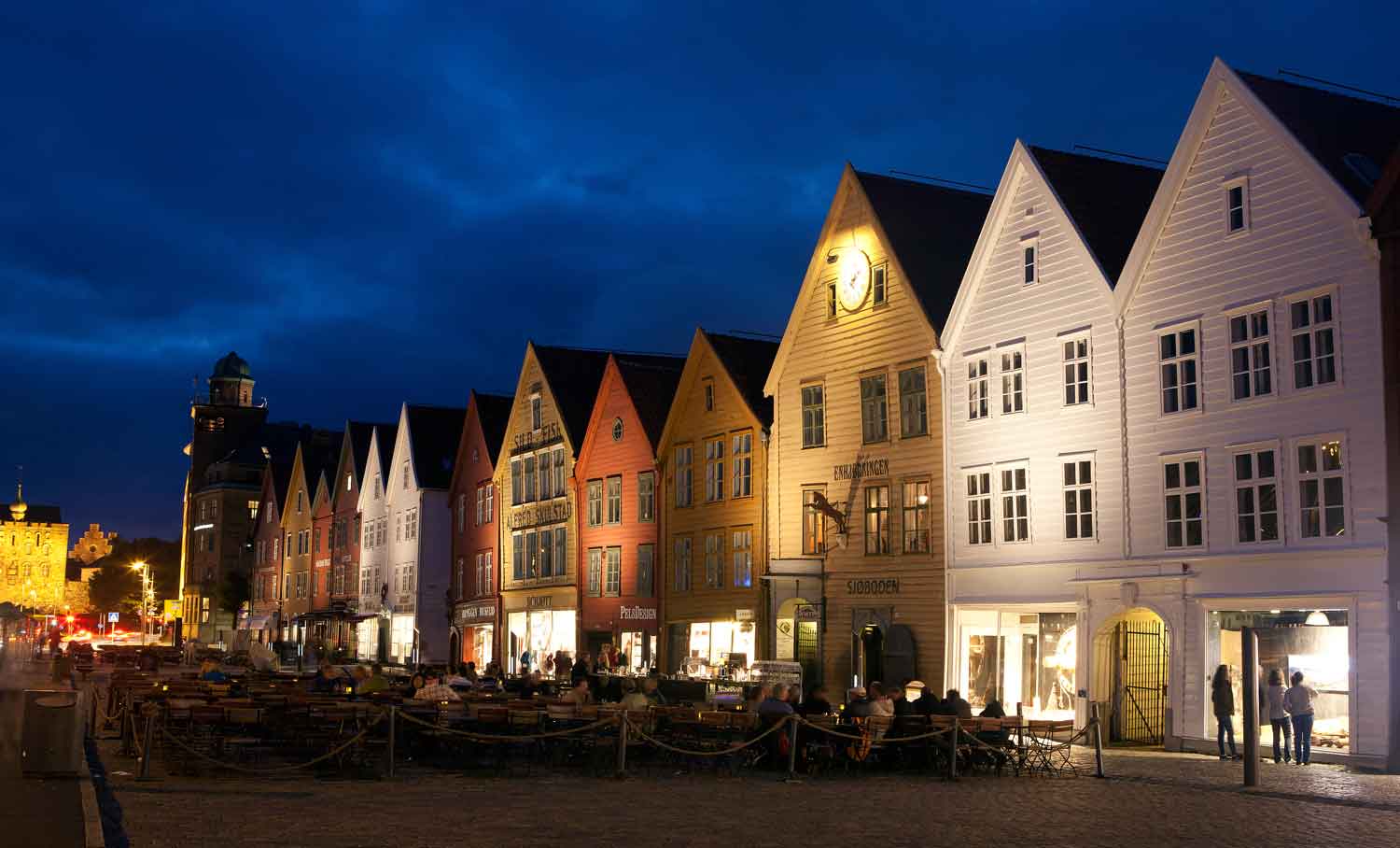 https://mdw-travel-data-us-east-1.s3.amazonaws.com/img/country/Denmark/Bryggen/img_01.jpg