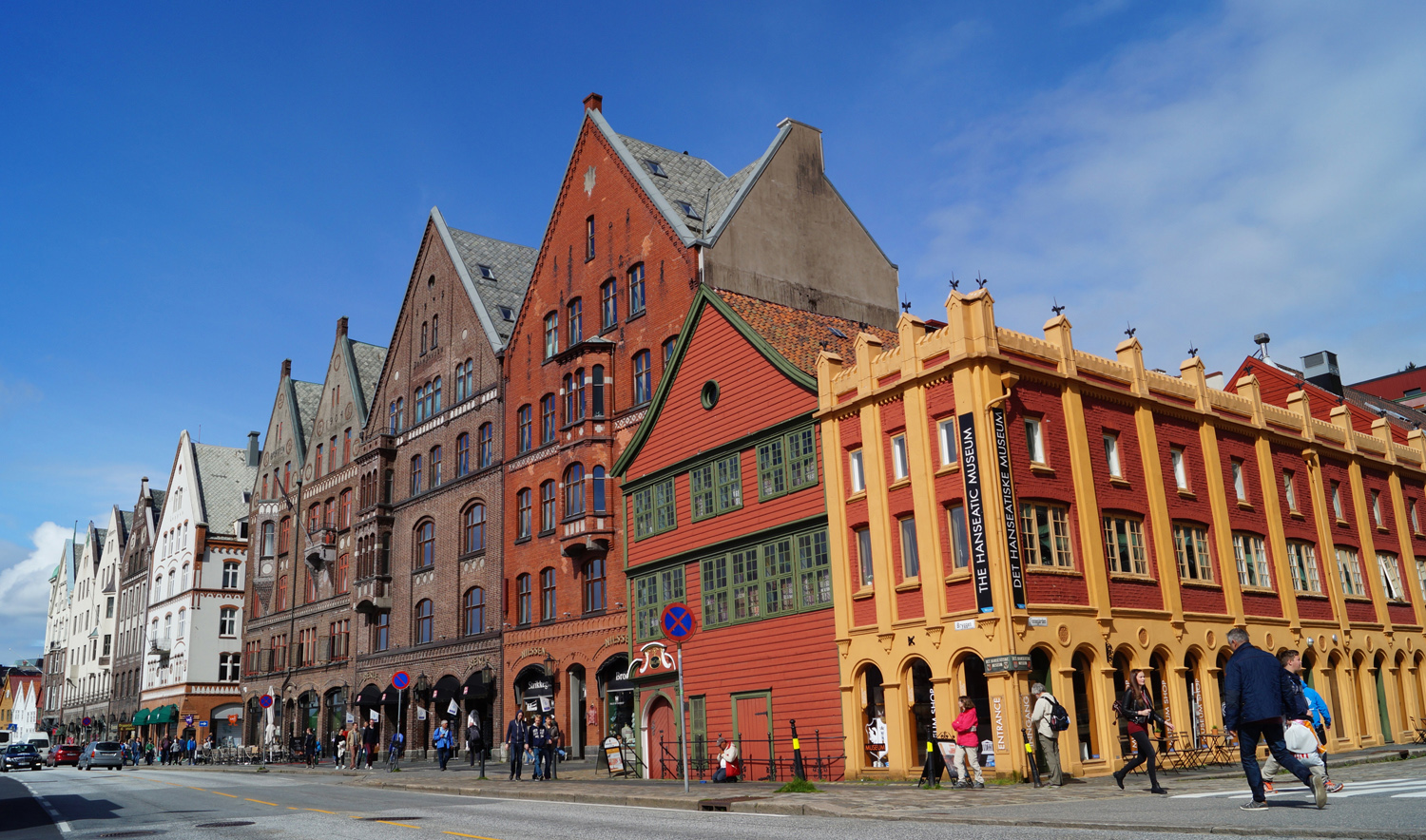 https://mdw-travel-data-us-east-1.s3.amazonaws.com/img/country/Denmark/Bryggen/img_03.jpg