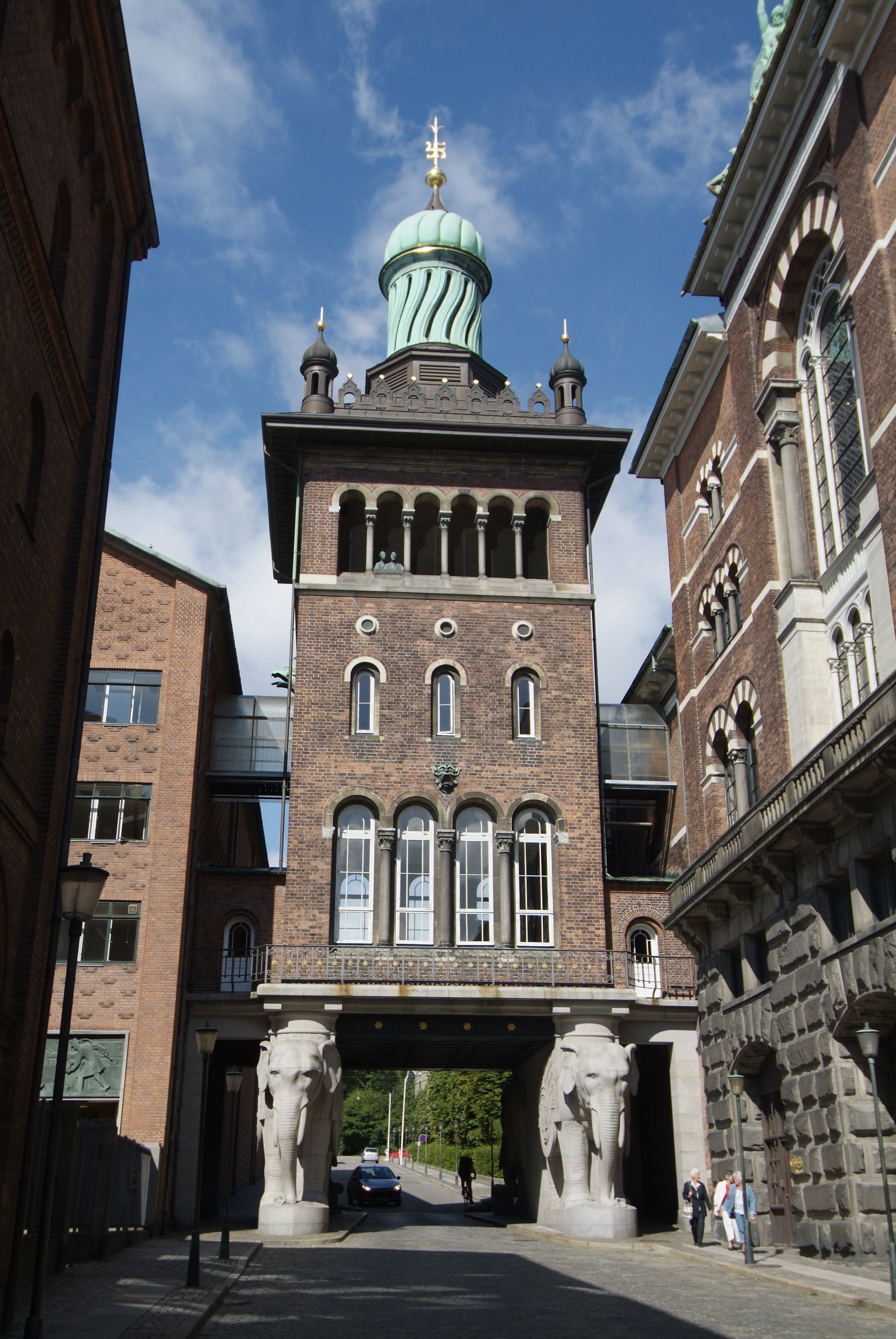 https://mdw-travel-data-us-east-1.s3.amazonaws.com/img/country/Denmark/Carlsberg-Brewery/img_01.jpg