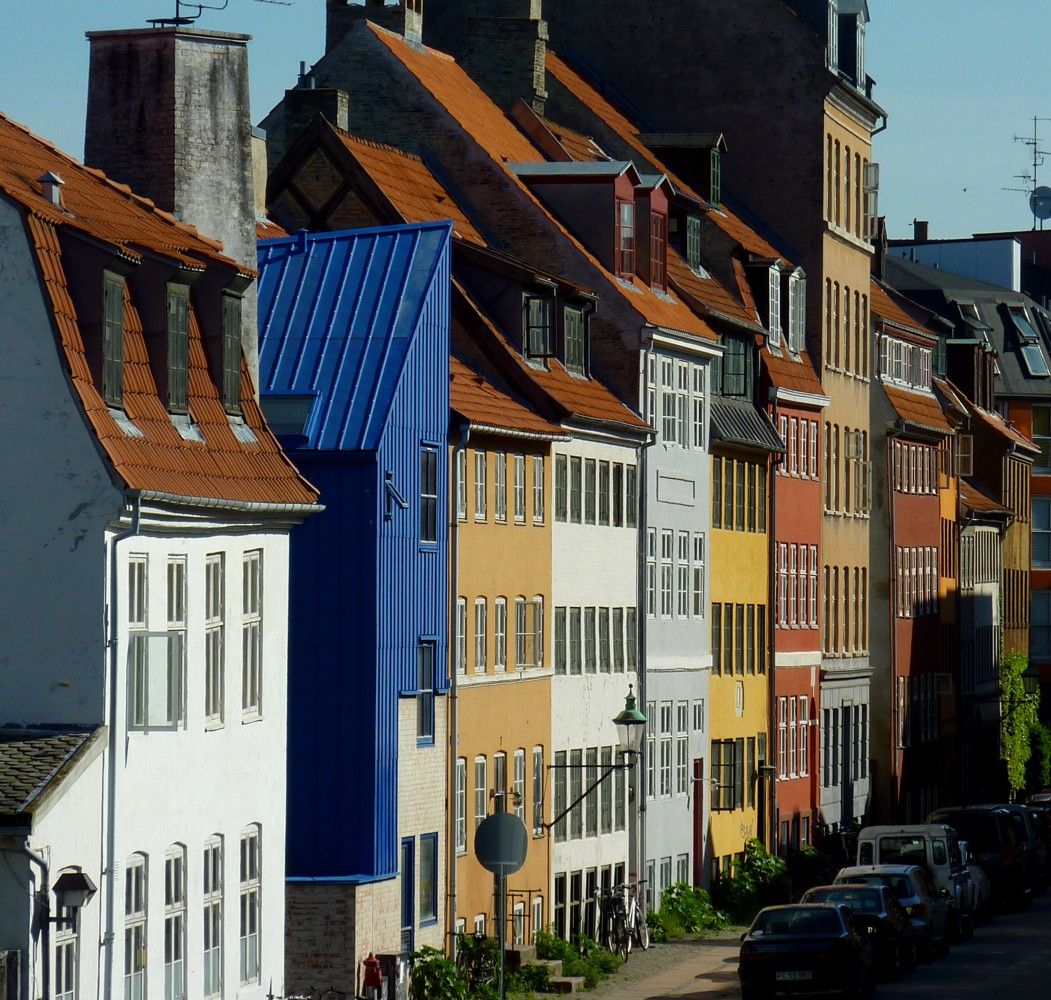 https://mdw-travel-data-us-east-1.s3.amazonaws.com/img/country/Denmark/Christianshavn/img_03.jpg